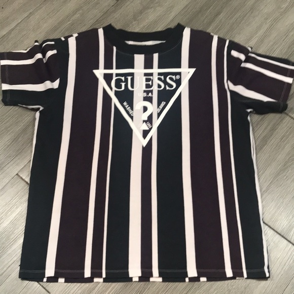 Guess Vintage Striped Screen Print Classic Triangle Screen Print T-Shirt size S - Picture 3 of 8